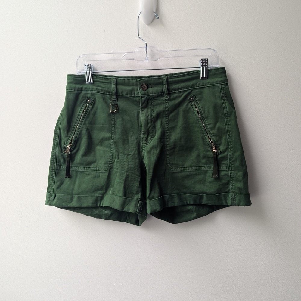 White House Black Market Shorts Green D Ring Utility Mid Rise Cuffed 6 Safari